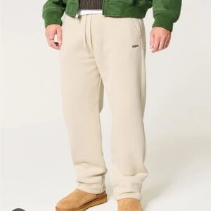 HOLLISTER Men’s Natural Relaxed Logo Joggers